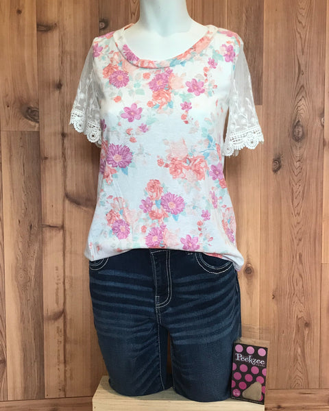 All Things Pretty Tee, Ivory/Fuchsia